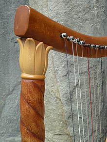 Historische Harfen - Copyright Eric Kleinmann